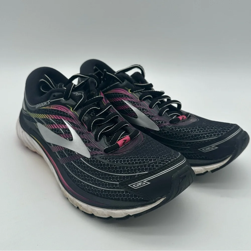 Brooks Glycerin Women's Neutral Running Shoes in Black and Pink
